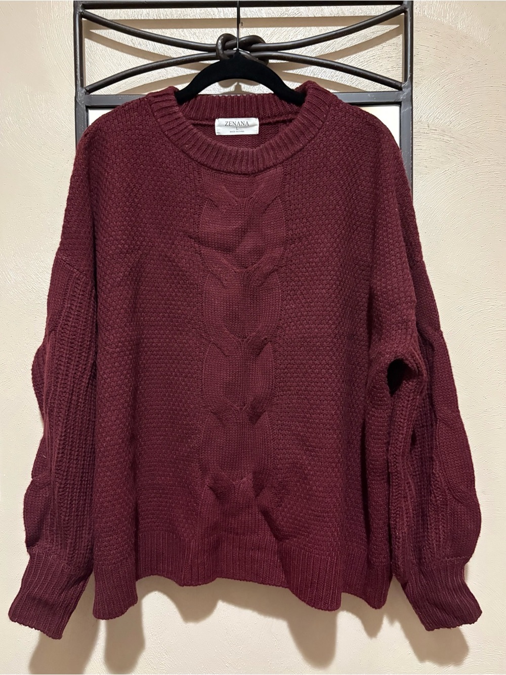Zenana Burgundy Cable Knit Crew Sweater Size L
